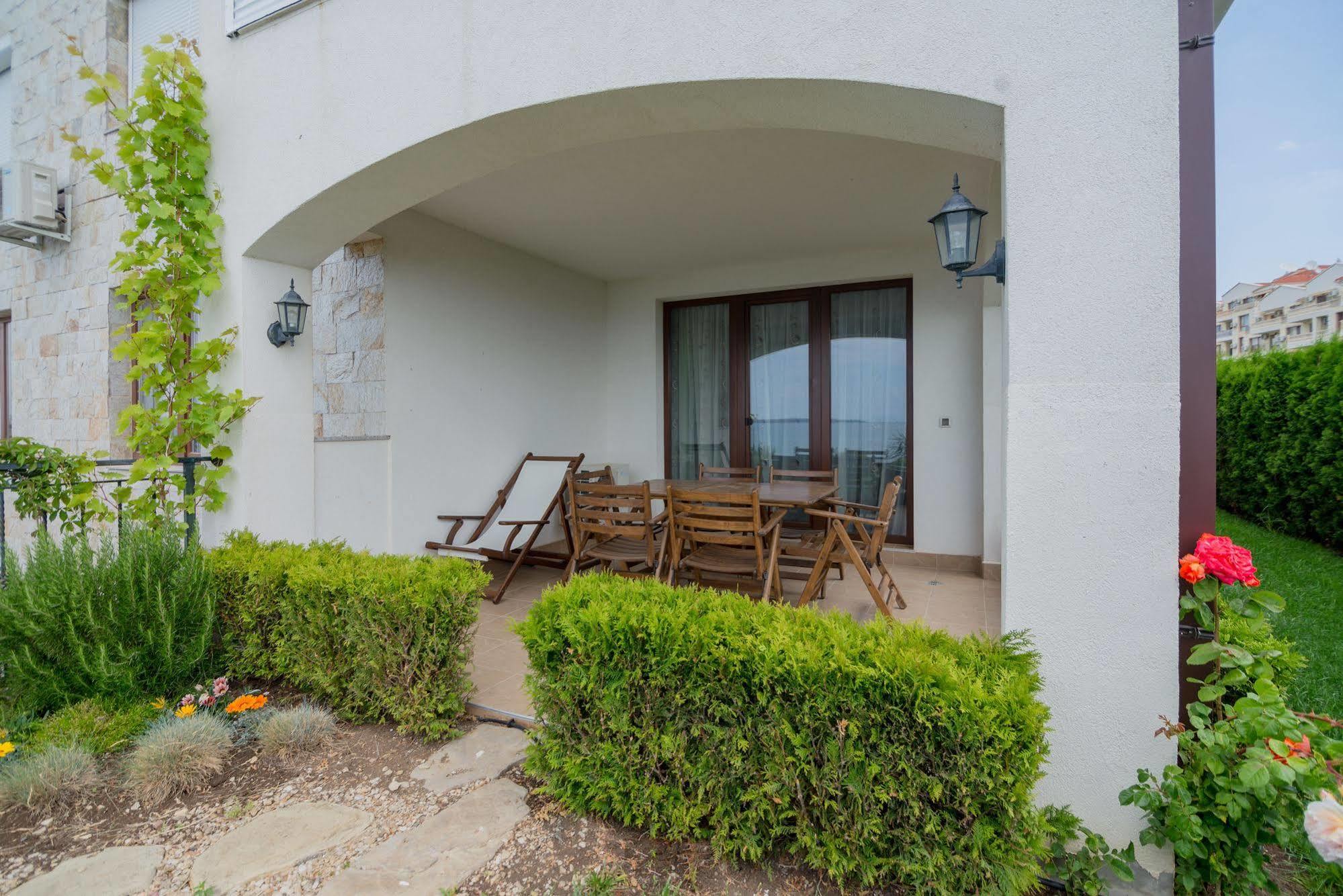 Hotel Mia Casa Sveti Vlas Exterior foto